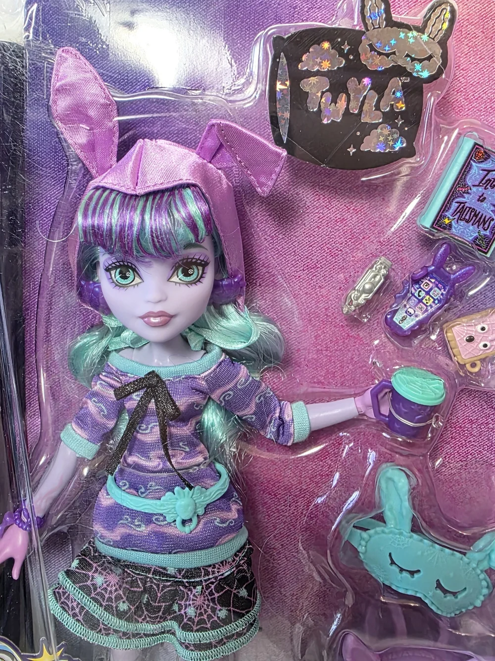 NIB Monster High Creepover Twyla Fashion Doll G3